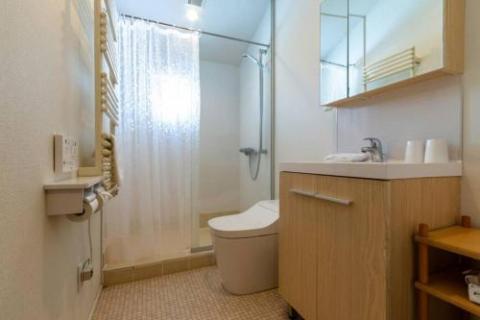 Tanoshii Chalet by Hokkaido Tracks