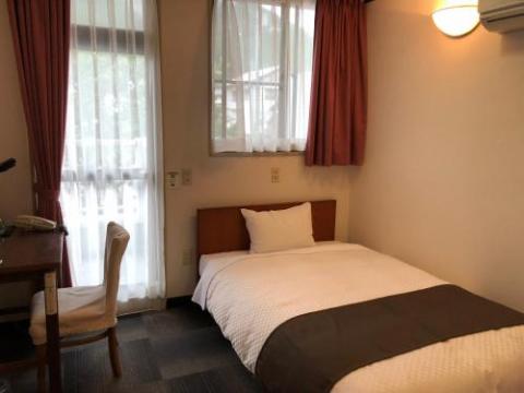 宇和パークホテル