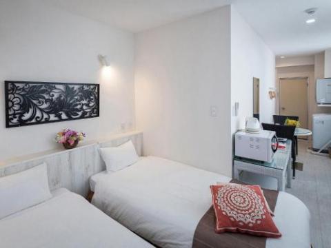 Kariyushi Condominium Resort Naha Sky Living Hotel Asahibashi Ekimae