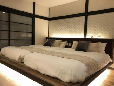 ＆高松（and Takamatsu)