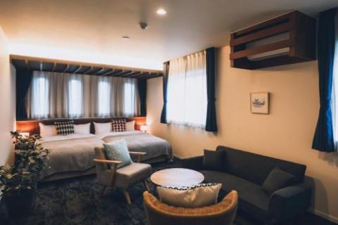 LAZULI Hiroshima Hotel and Lounge