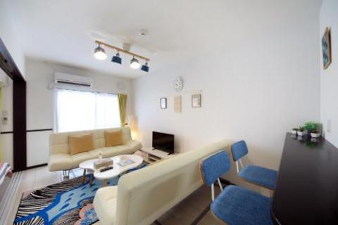 EX Itoman Apartment 402