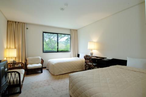 Tsurumai Moon Lake Hotel