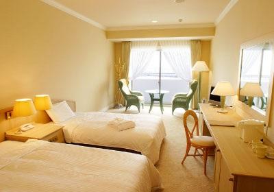 Hotel Laguna Hill