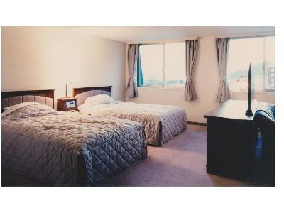 Harbor Plaza Hotel