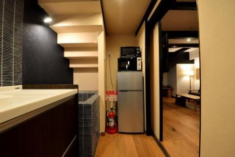 Machiya Kamo River 7